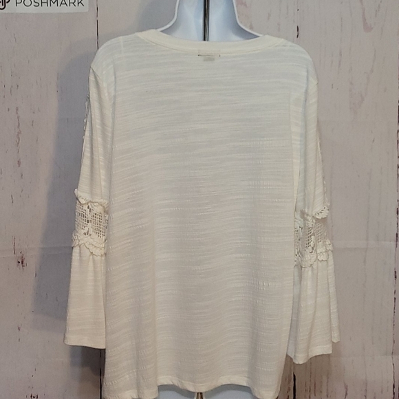 NEW DIRECTIONS Ivory Blouse - Picture 7 of 9